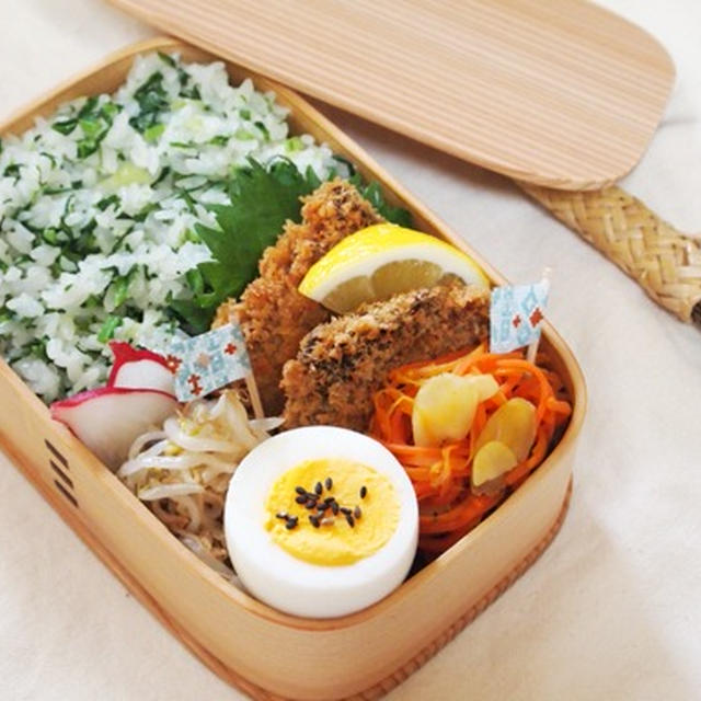 まぐろカツ・蕪の葉ごはん・・お弁当♪