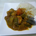 キュウリのトマトチキンカレー