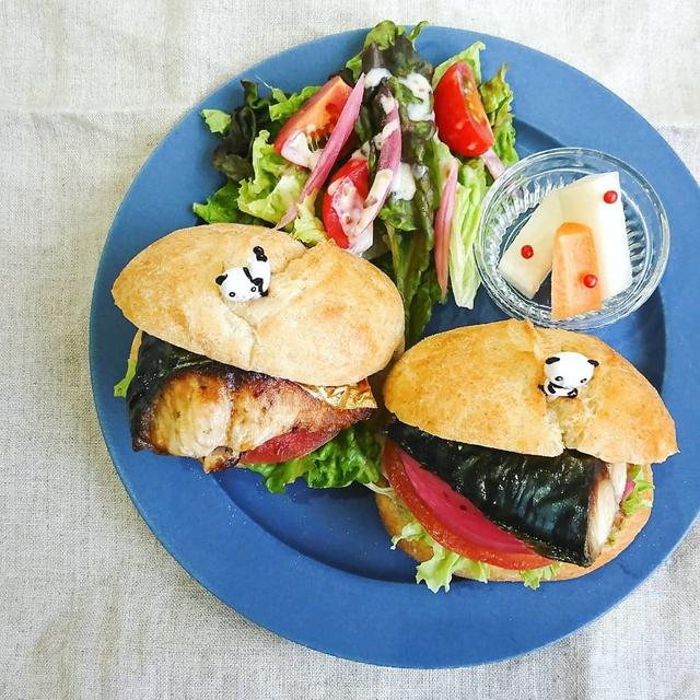 ＊L'Oven♪豆乳のプチブールで鯖サンド＊