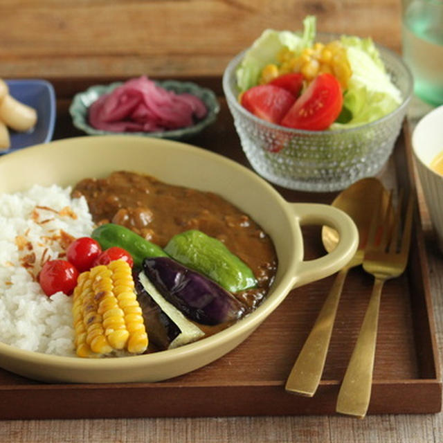 夏野菜カレーは嫌だと猛反対された普通のカレー献立