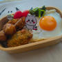 ピーマンの肉詰めフライと目玉焼き弁当〖のっけ弁当〗 #平日お昼ご飯はお弁当or外食