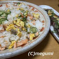 昨晩は夕食を作りました　塩鮭ときうゅりと卵の混ぜ寿司＆カツオのたたき