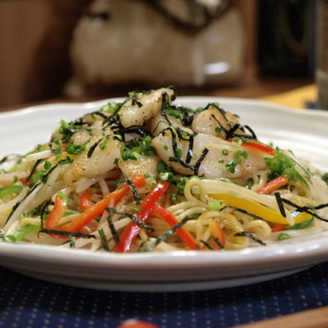 白身魚の海鮮塩焼きそば　　