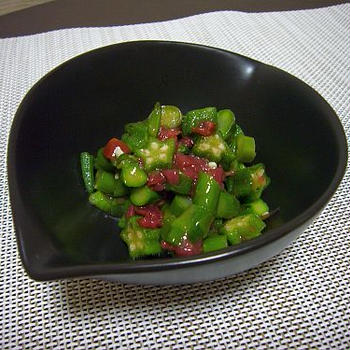 オクラとアスパラの梅肉和え