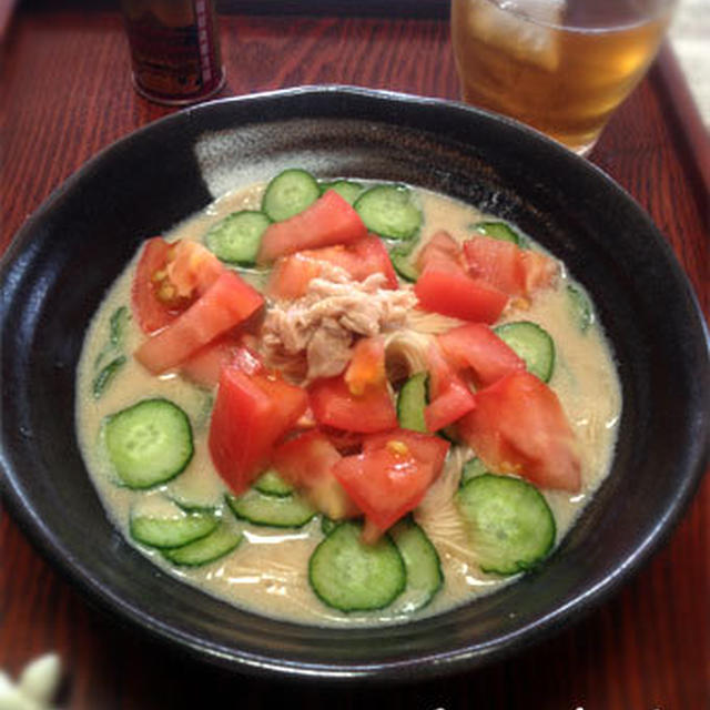 5分でランチ。トマとうにゅうめん