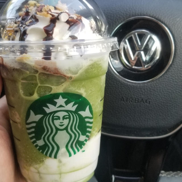 今日発売のフラペチーノ