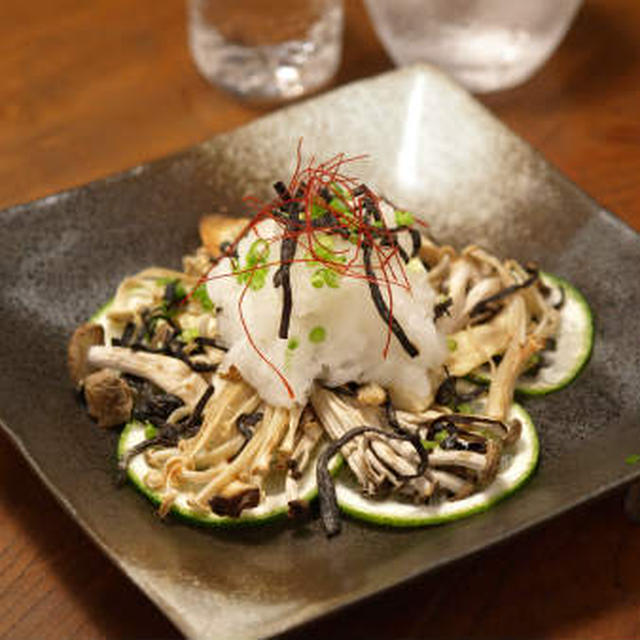 「筋肉料理人の居酒屋ごはん帖」　重版、発売中です！