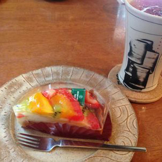 京都烏丸カフェ・SECOND HOUSEでお茶タイム