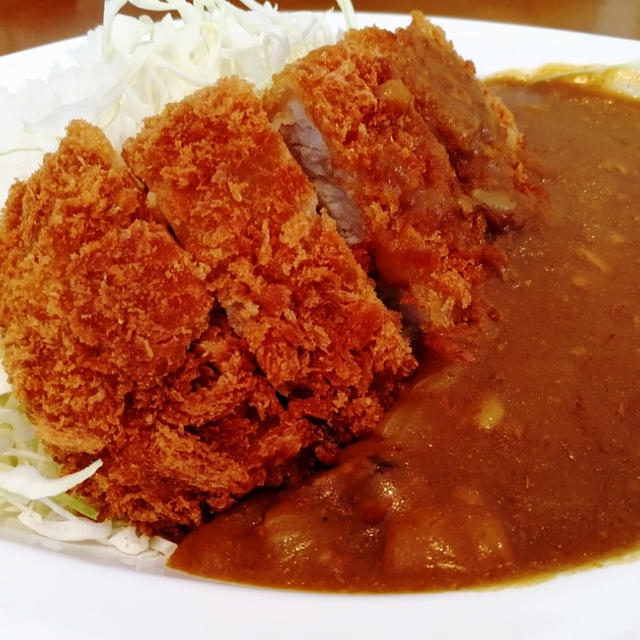 食い倒れな一日…確実に太っている…満腹です