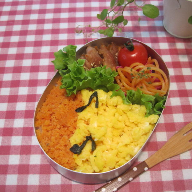 ２色丼弁当