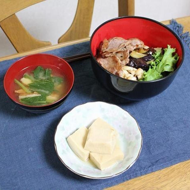 ラムとウィンナーの焼肉丼でうちごはん（レシピ付）と学童クラブの秋まつり