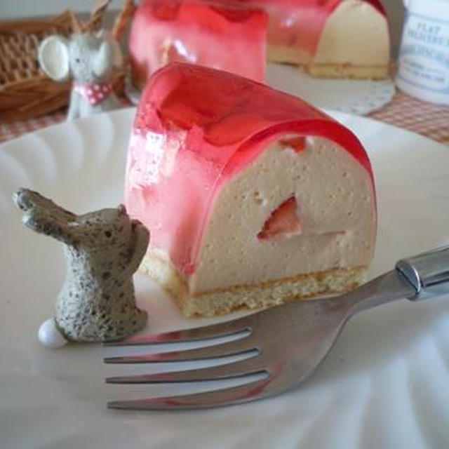 イチゴのババロアケーキ作りました！