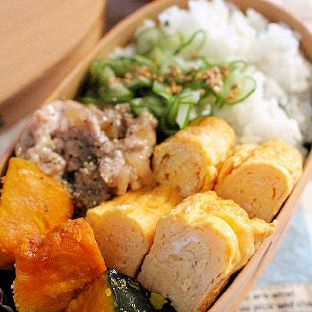 コレが彩りに便利で、ごはんが美味しくなる、週の最後の夫のお弁当