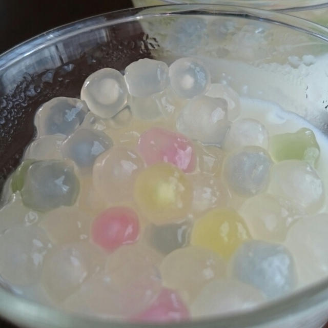タピオカ杏仁豆腐