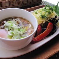 温玉入りねぎ納豆ダレの和風つけスパゲティ