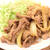 豚の生姜焼きに、玉ねぎは大事。付け合せはレタスの千切りがあう｜世界で一番料理好きな国民に