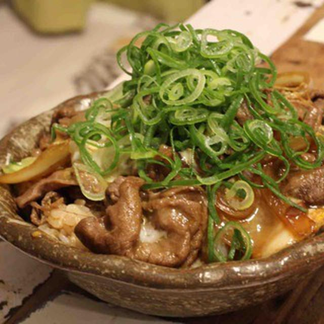 【recipe】和牛玉子とじ丼／夏の夜はスイカ割りで