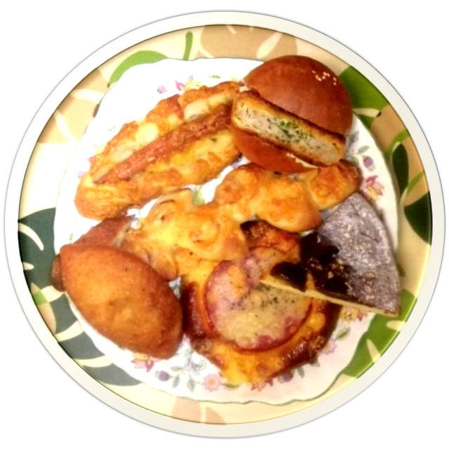 ブランチは美味しいパンで