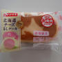 山崎製パン、北海道チーズ蒸しケーキ・桃#今日のおやつはこれ