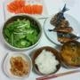 焼き魚とお刺身の夕飯