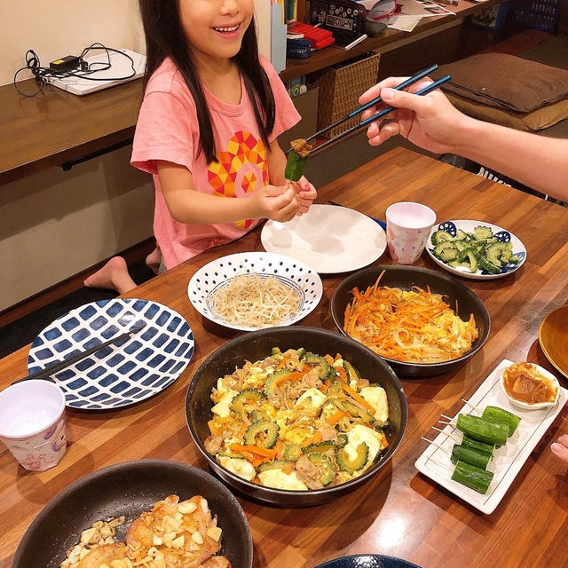 カレーゴーヤチャンプルーとシリシリです！！