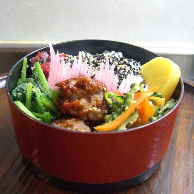 デミグラスハンバーグお弁当。