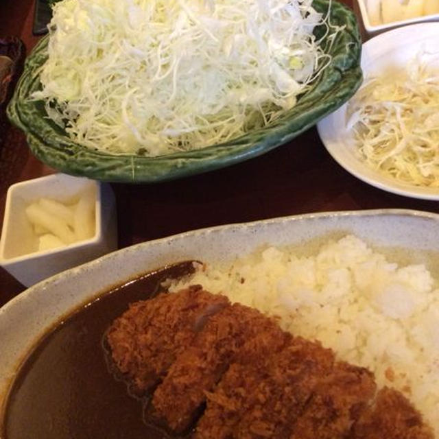 超混みのイオンでとんかつ食べる