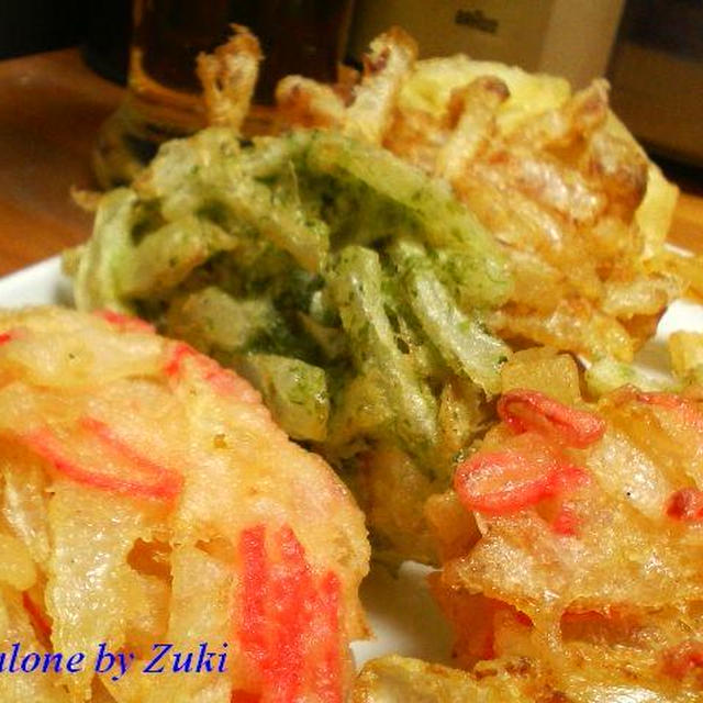 新たまねぎのかき揚げ（鰹節、青海苔、紅生姜）