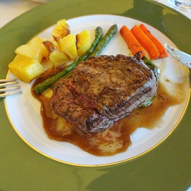 再乗船！MSCヨットクラブ ロイヤルスイート★初日のランチ～ディナー★【MSCスプレンディダ日本周遊クルーズ：大黒ふ頭出港】