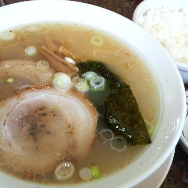 新潟県新発田市「らーめん煌（きら）」のラーメンは自家製麺とおいしいスープが決め手です(´∀｀)