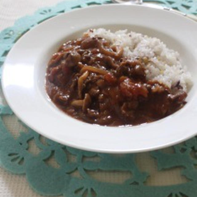 ルーなし！トマト缶でつくるお手軽ハッシュドビーフ