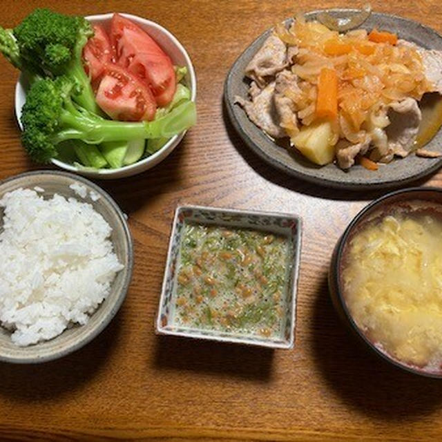 豚肉と玉ねぎのトマトソース焼き