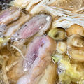 高コスパの鴨鍋はグルメソムリエの「鴨なべ三昧」の鍋セットがオススメ。1kg超えの鴨肉で家族4人で一味違った味を楽しめた。
