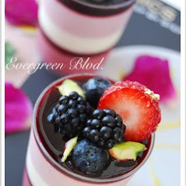 Blackberry verrine