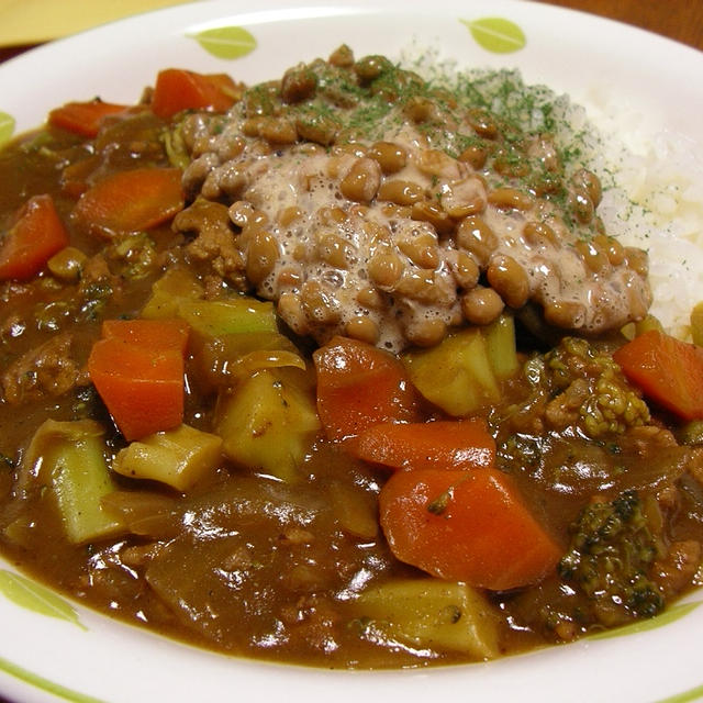 ひき肉とブロッコリーの納豆カレーライス By よっちさん レシピブログ 料理ブログのレシピ満載