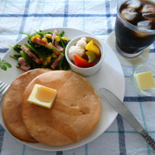 レーズン酵母でパンケーキ朝食♪