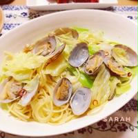 早ゆでパスタdeアサリとたっぷりキャベツのペペロンチーノ