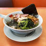 プレミアム醤油とんこつラーメン 硬め多め濃いめを啜る 〜ほうれん草・クーポンコロチャー・山岡家〜