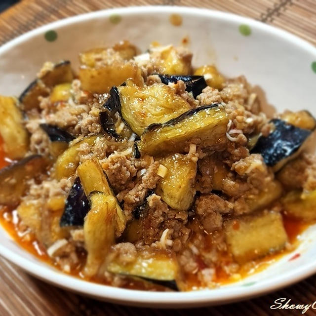 ナス料理と言ったらこれでしょ！鉄板の麻婆茄子で～す♪(o≧∇≦)o♪