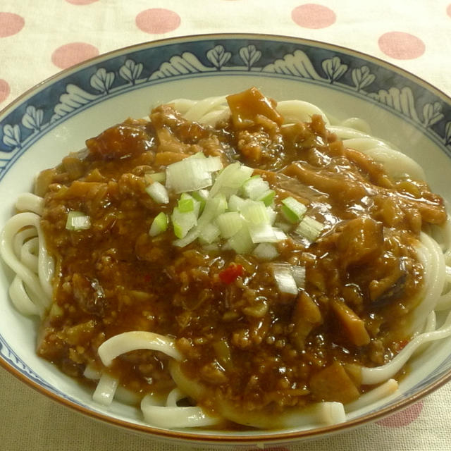 うどんのジャージャー麺　電子レンジで簡単！