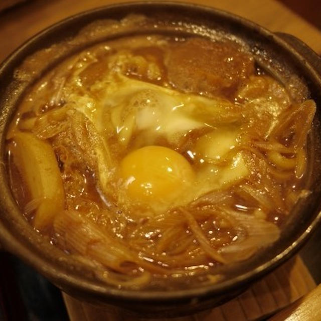 「でら打ち」の味噌煮込みうどん