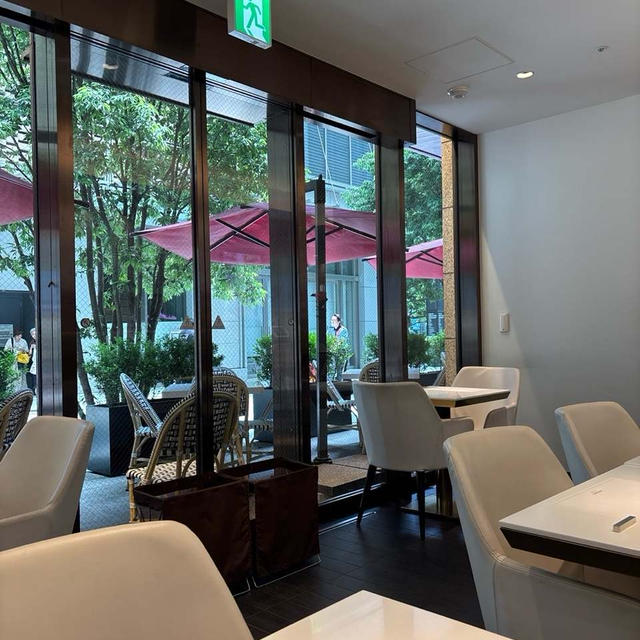フォションルカフェでランチ
