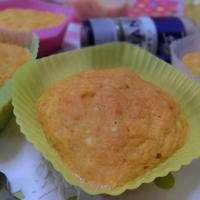 小麦粉不使用☆　大豆粉で蒸し人参チーズパン