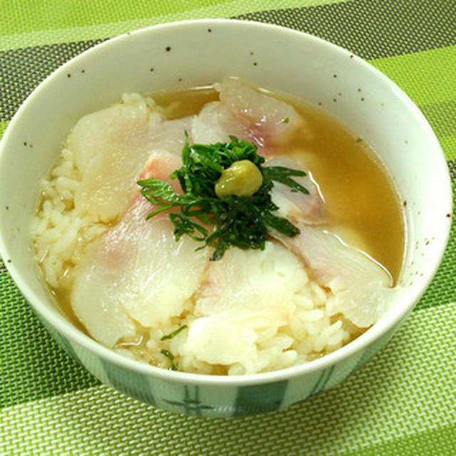 丸ごと鯛茶漬け