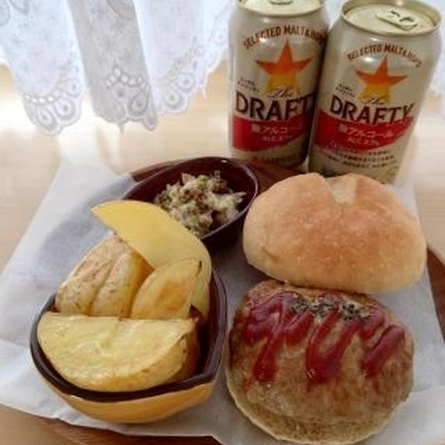 ハンバーガー、おつまみトースト♪