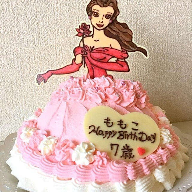 ベル 美女と野獣 のキャラケーキ By さおりんさん レシピブログ 料理ブログのレシピ満載