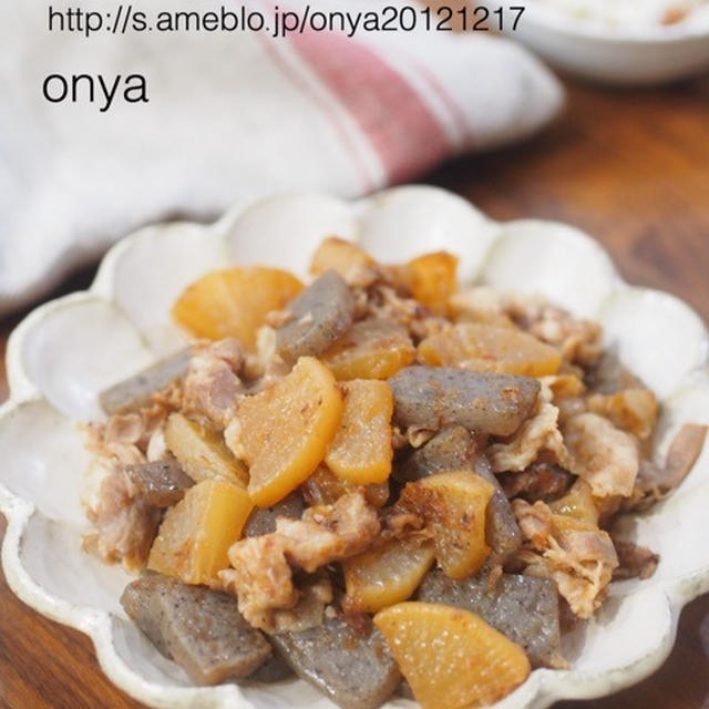 味しっみしみ♡おかか香る♡豚バラ大根とこんにゃくの炒め煮♡（おかず・おつまみ）