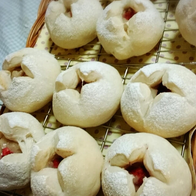 ホシノ酵母で　ふわふわ白ぱん
