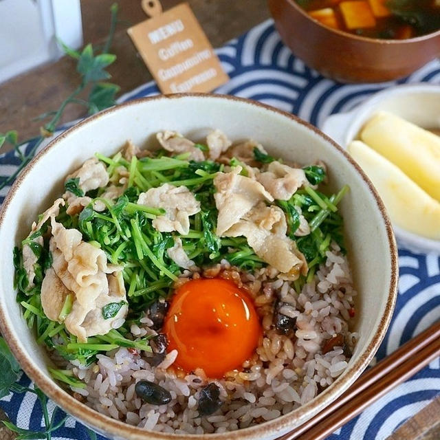 豆苗と豚肉のレシピ他～暮らし二スタ編集部ピックアップに掲載