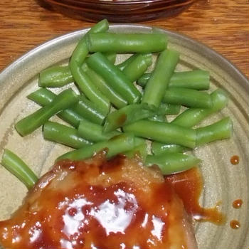 鶏の照り焼きとごぼうサラダ